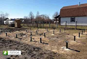 Свайно-винтовой фундамент: преимущества и недостатки Свайно-винтовой фундамент: преимущества и недостатки